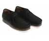 Chaussures Clarks originals Wallabee en daim noir pour homme.